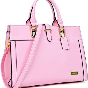 Summer purse. NWOT. Never carried. In bag.